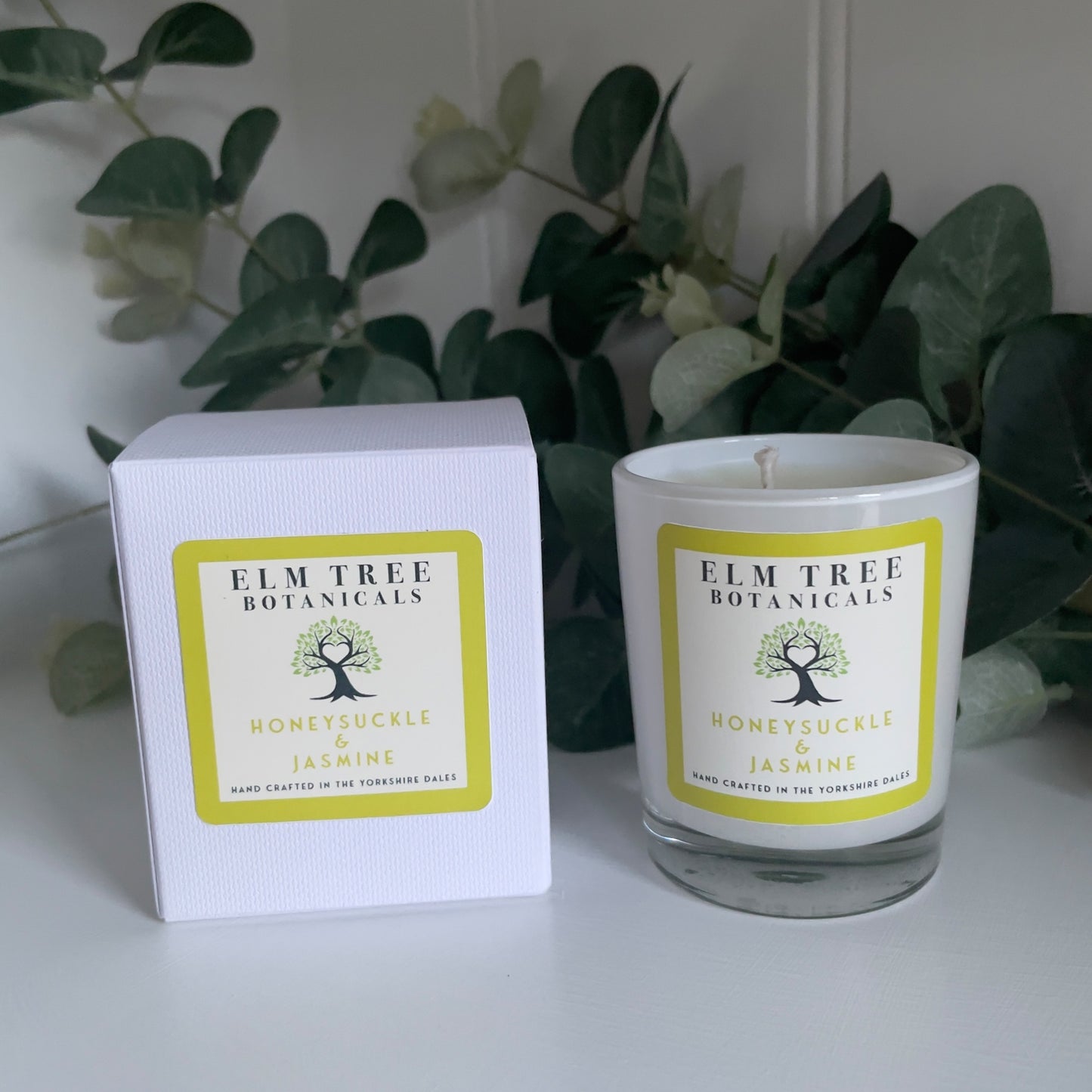 HONEYSUCKLE & JASMINE CANDLE