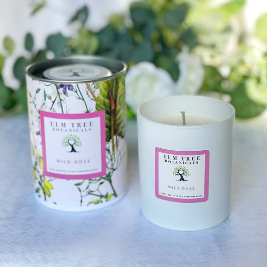 Wild Rose Medium Candle with tin